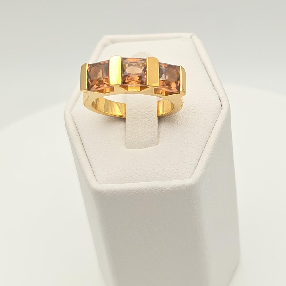 Vintage SWAROVSKI Ring Signed 3 Austrian Crystals 18k Yellow Gold Plate Size 7.5 - Picture 4 of 14